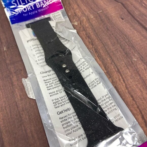 MACY’S BLACK SPECKLED SILICONE APPLE WATCH BAND COMPATIBLE WITH 38mm-41mm 1692 - Picture 3 of 5